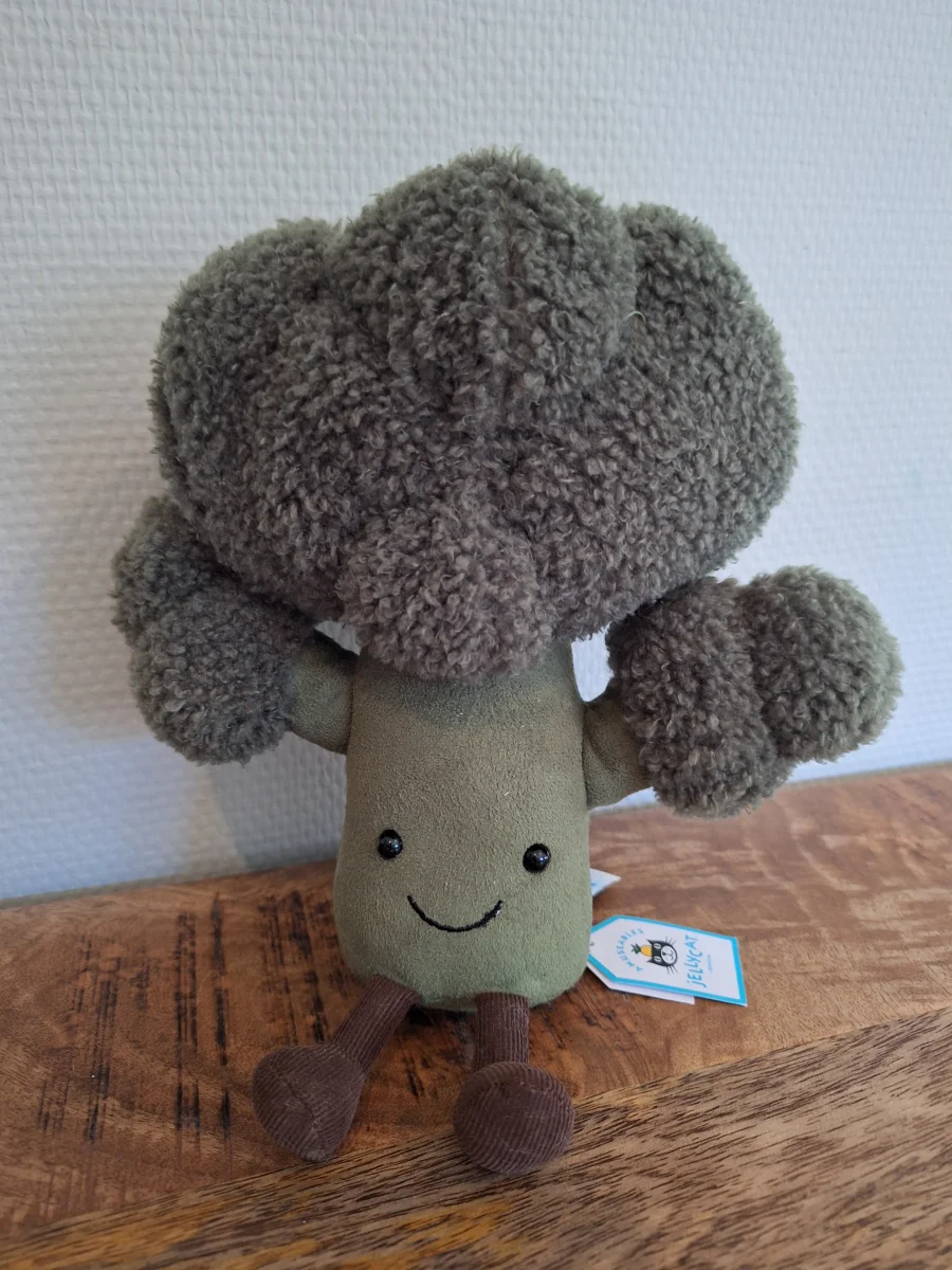 Front - Amuseables Broccoli photo by Sofie