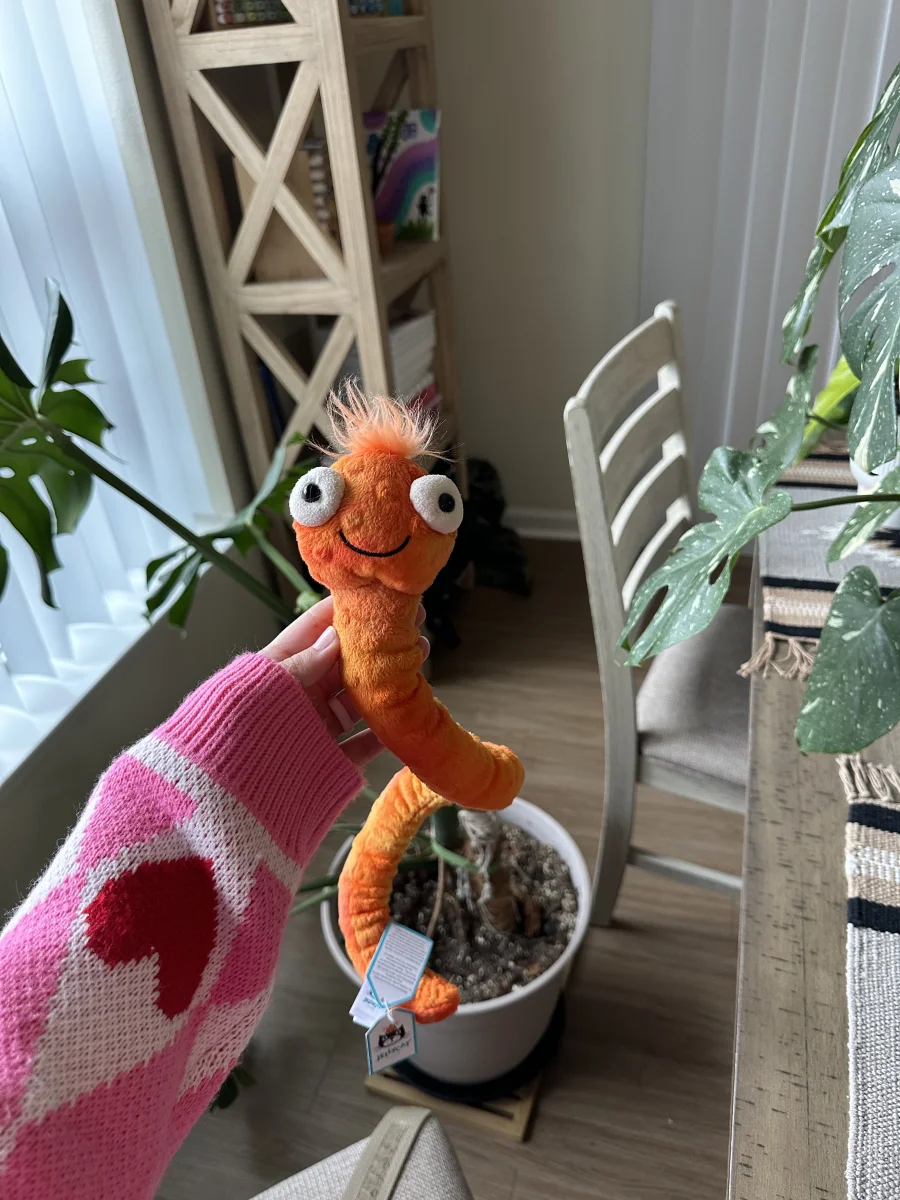 Front - Winston Worm photo by JodysJellies