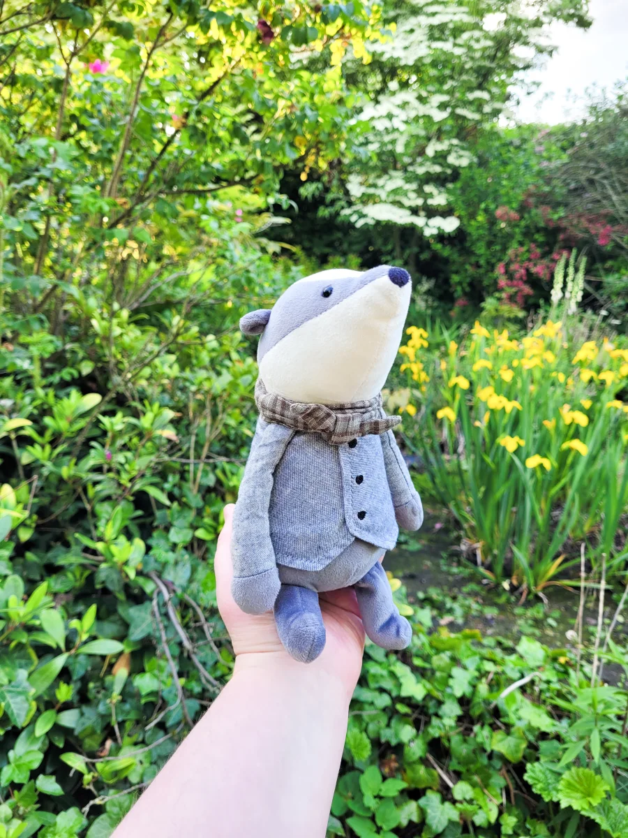 Side - Riverside Rambler Badger photo by Dutchjellycats