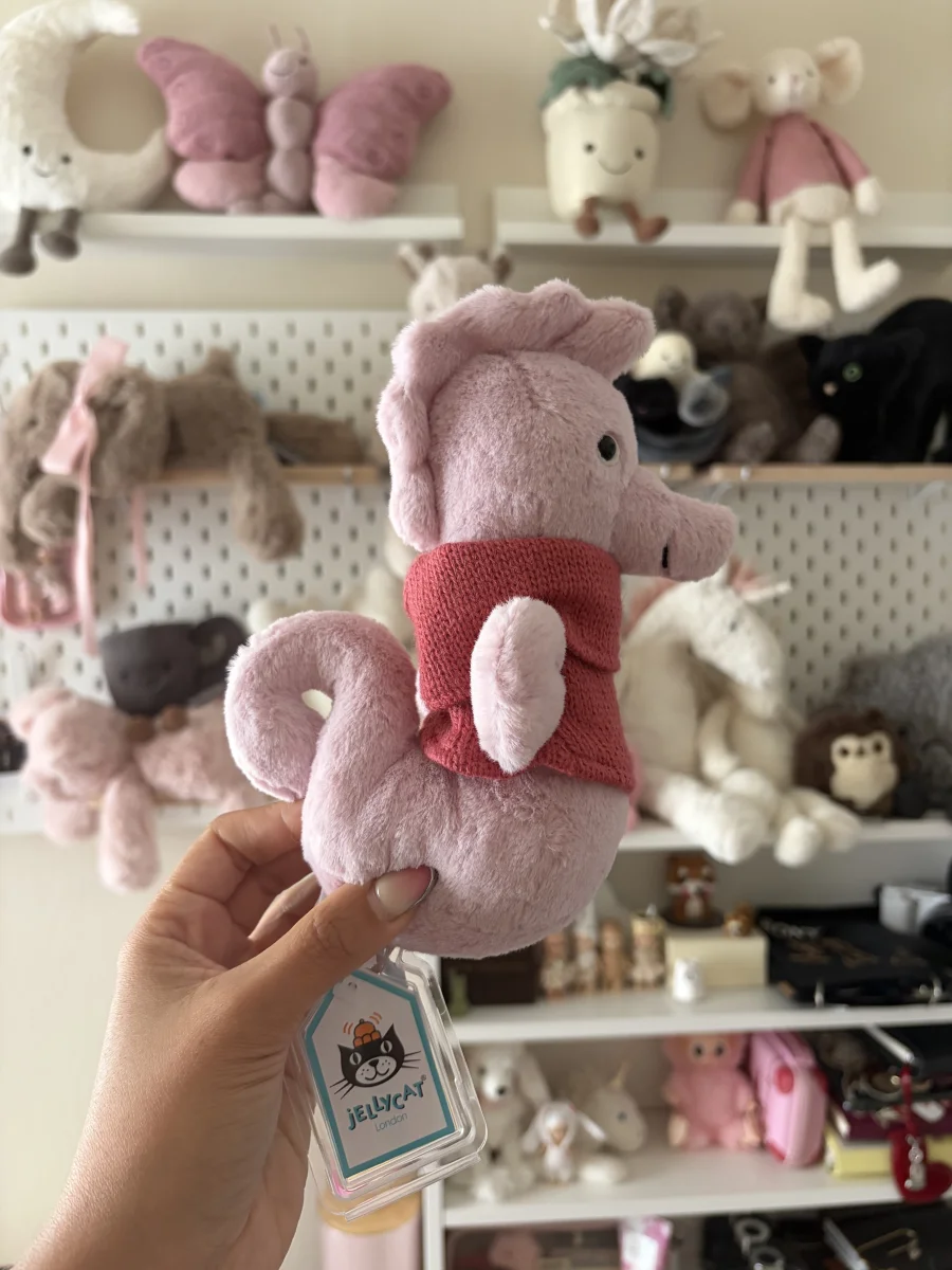 Side - Cozy Crew Seahorse photo by alyssarie