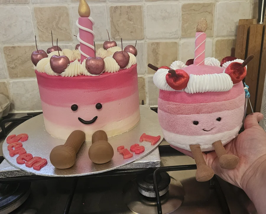 Front - Cheryl Cherry Cake photo by LuPy