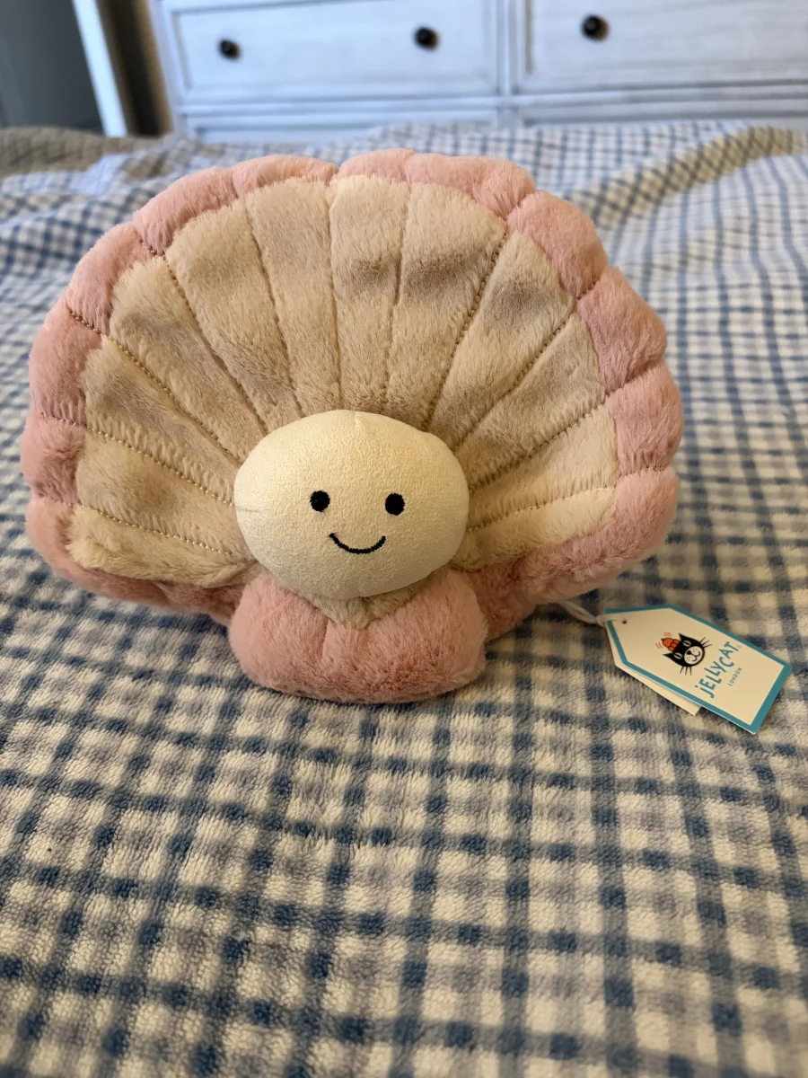 Front - Clemmie Clam photo by Stephmarie207