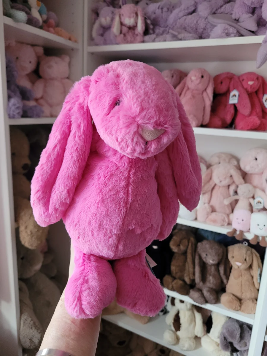 Front - Bashful Hot Pink Bunny - Medium photo by Kitsfae