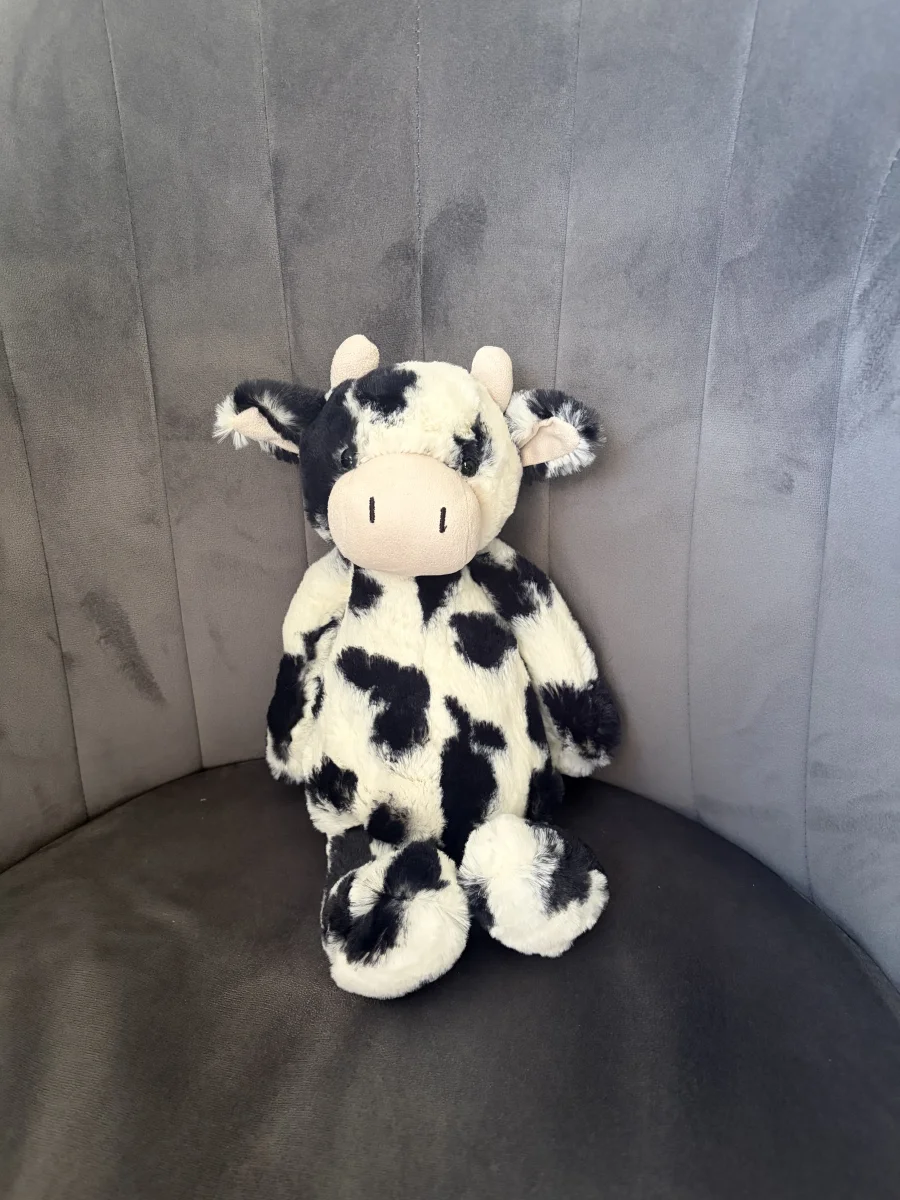 Front - Bashful Calf - Medium photo by Seni113
