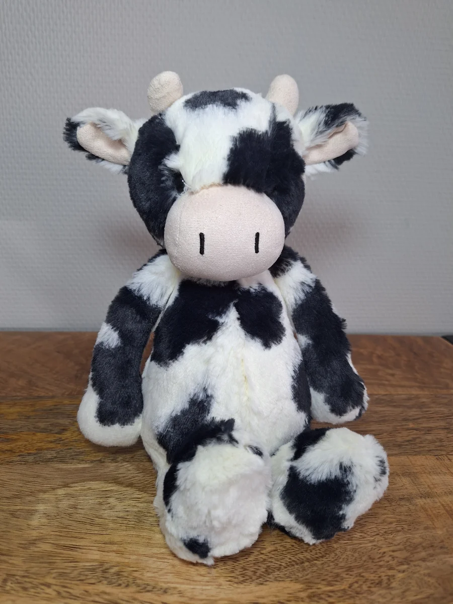 Front - Bashful Calf - Medium photo by Sofie