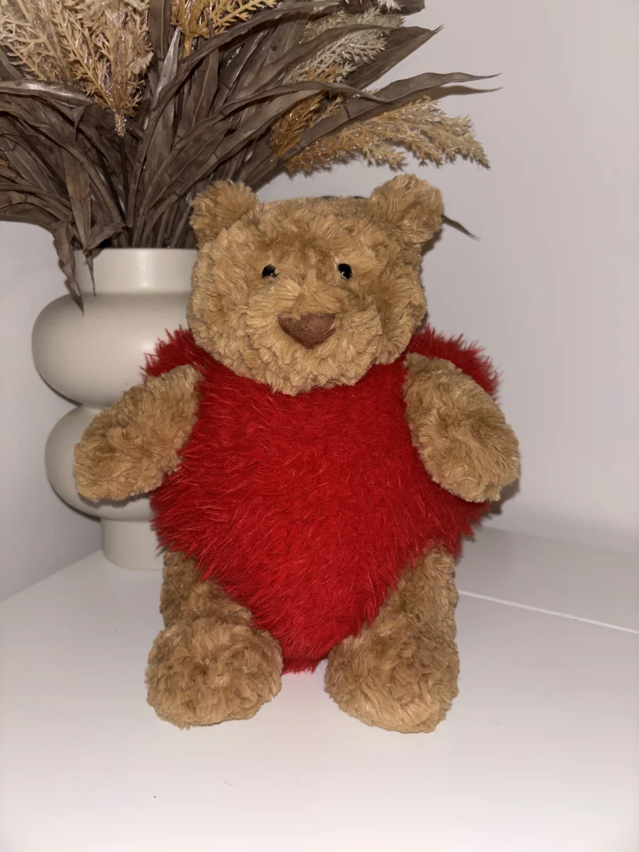 Front - Bartholomew Bear 'Heartthrob' photo by JellyBelly_HV