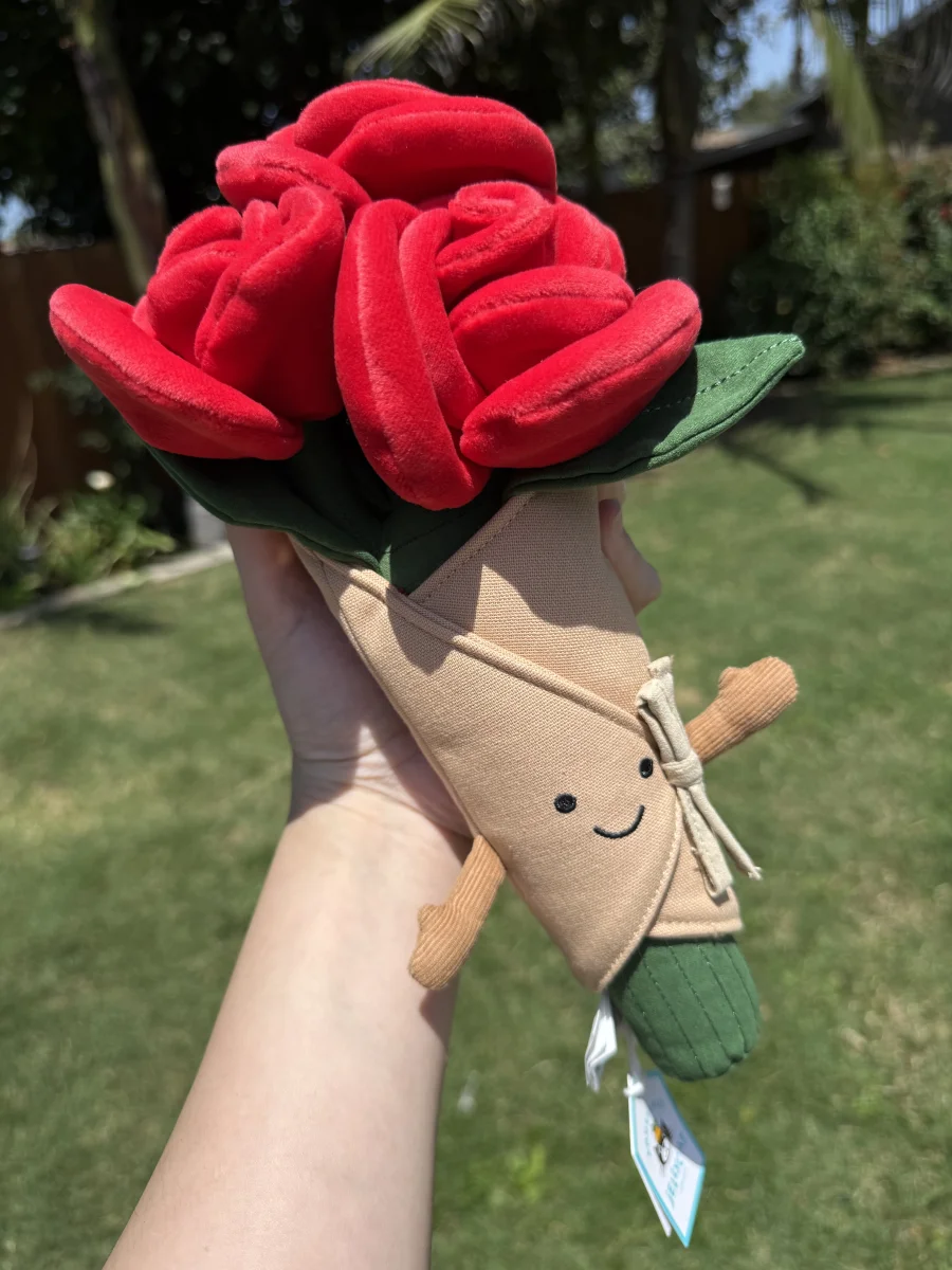 Front - Amuseables Rose Bouquet photo by JennieeC26
