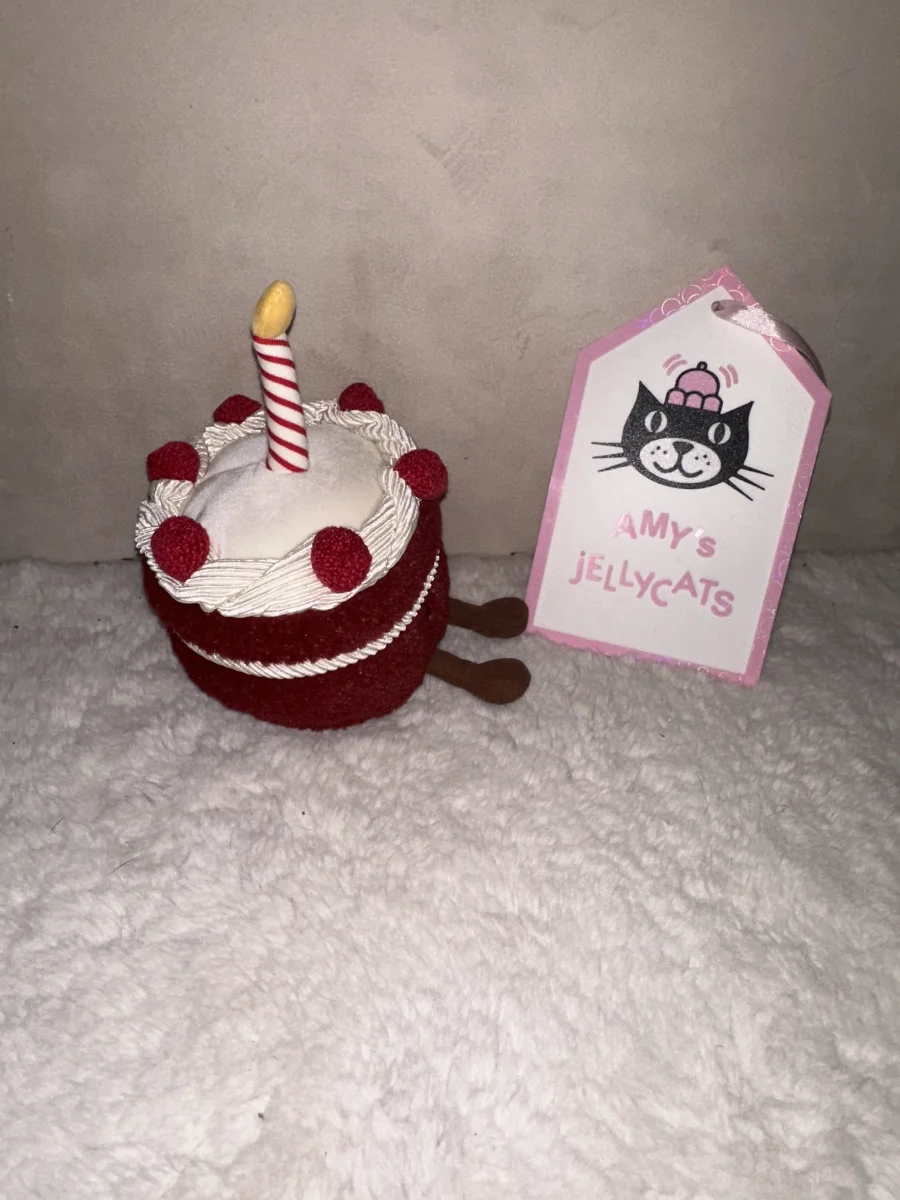 Side - Amuseables Cheri Cake photo by amysjellys