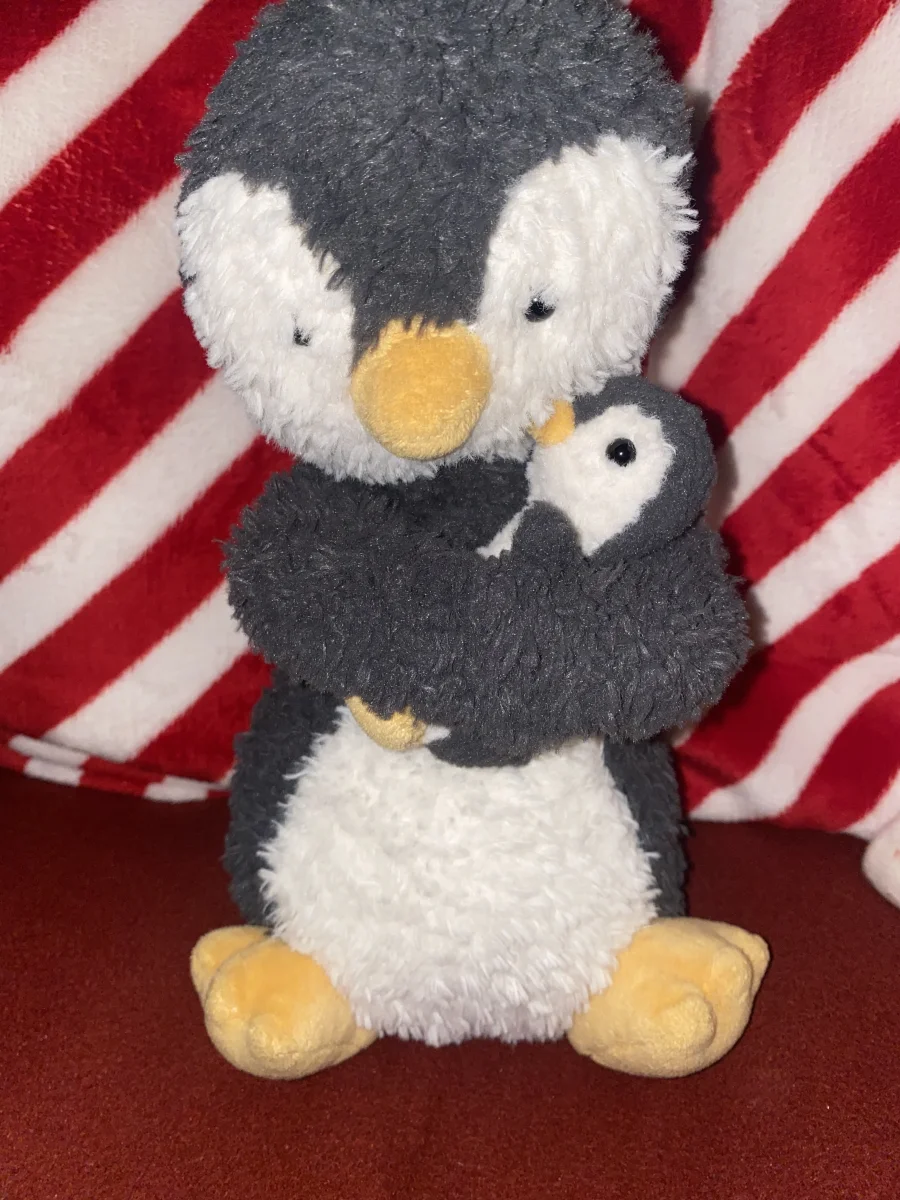 Front - Huddles Penguin photo by Jellyobsessed13