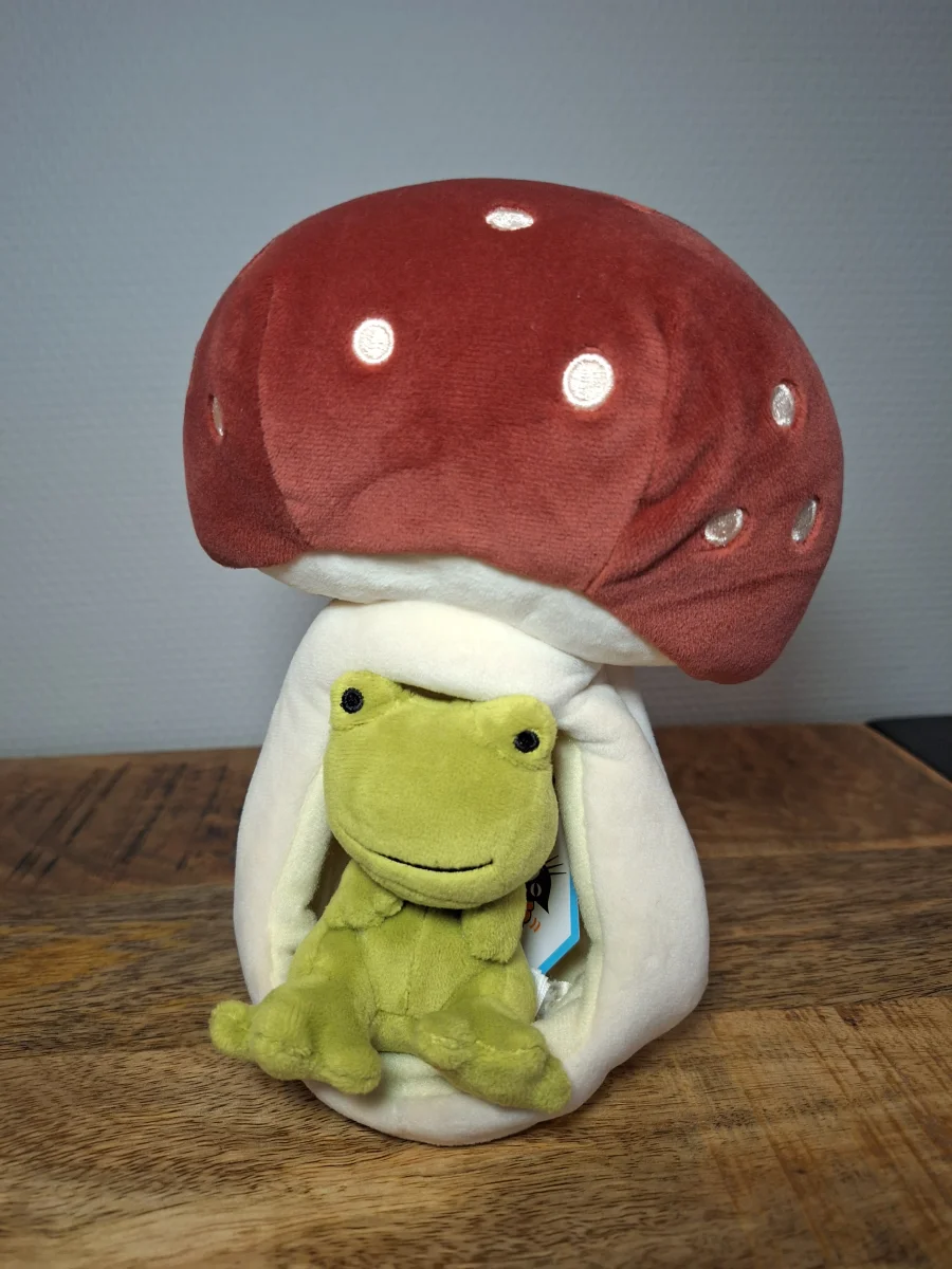 Front - Forest Fauna Frog photo by Sofie