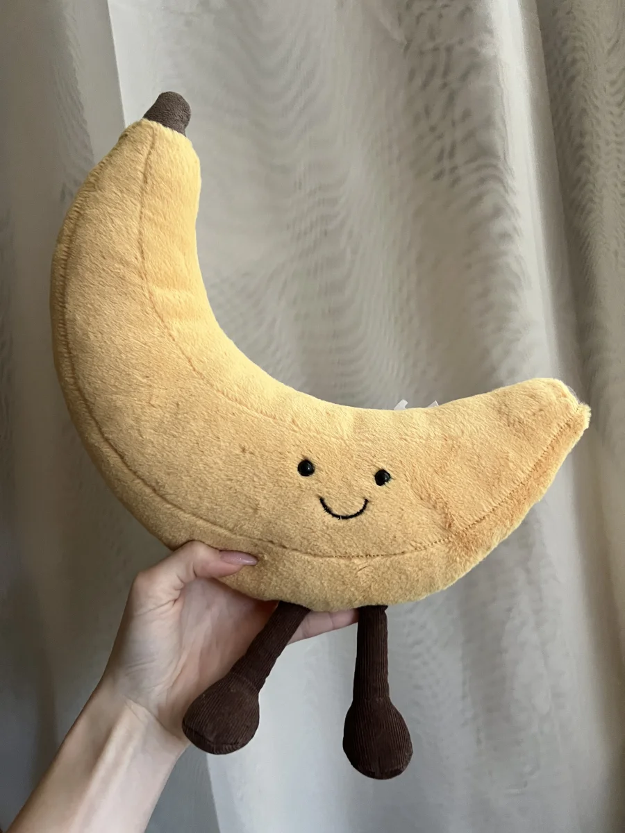 Front - Amuseables Banana photo by Deka