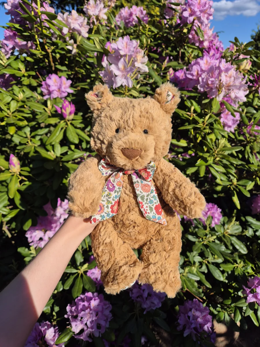 Front - Liberty Bartholomew Bear - D’Anjo photo by gelisplush