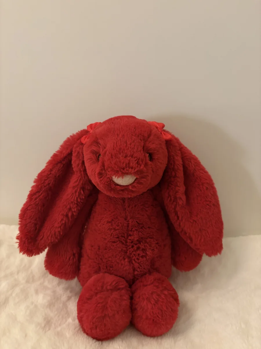 Front - Bashful Luxe Bunny Scarlett photo by Fnublo95