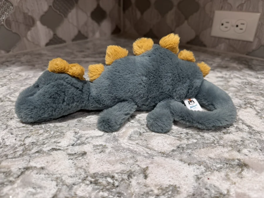 Side - Douglas Dino - Little photo by SnowLeopard821