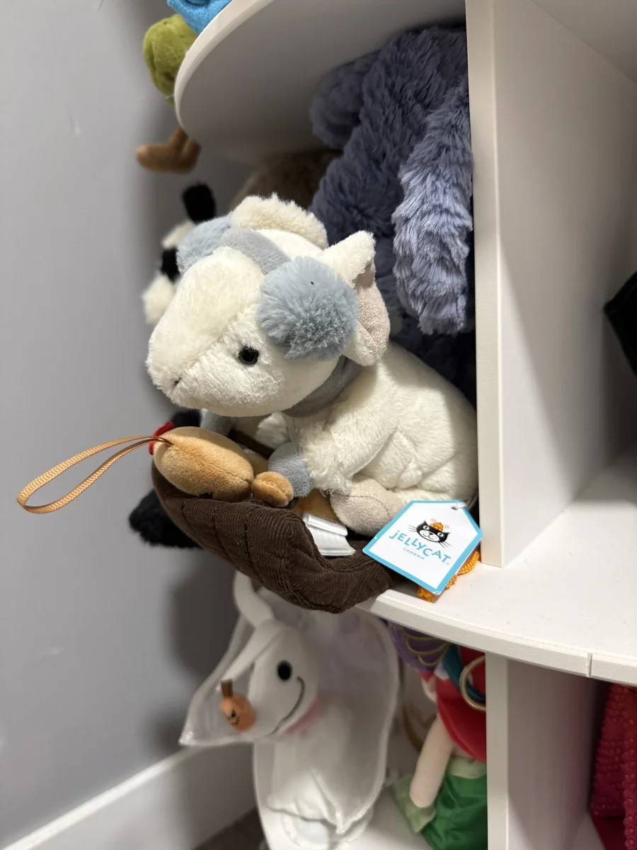 Side - Merry Mouse Sleighing photo by bailey3