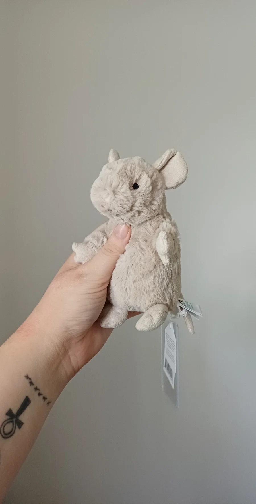 Side - Nippit Mouse photo by herbgardenplush