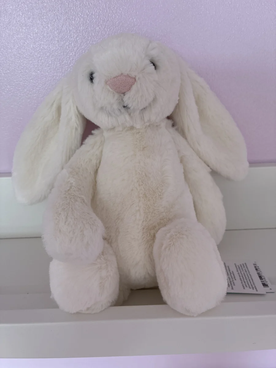 Front - Bashful Cream Bunny - Small photo by Sophie2015