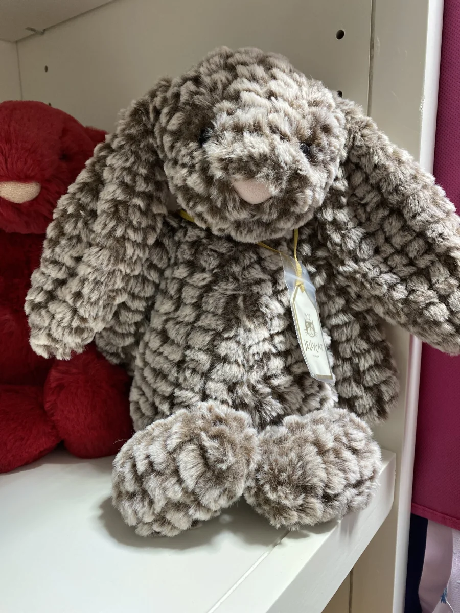 Front - Bashful Luxe Bunny Pine photo by PinkLotus2023