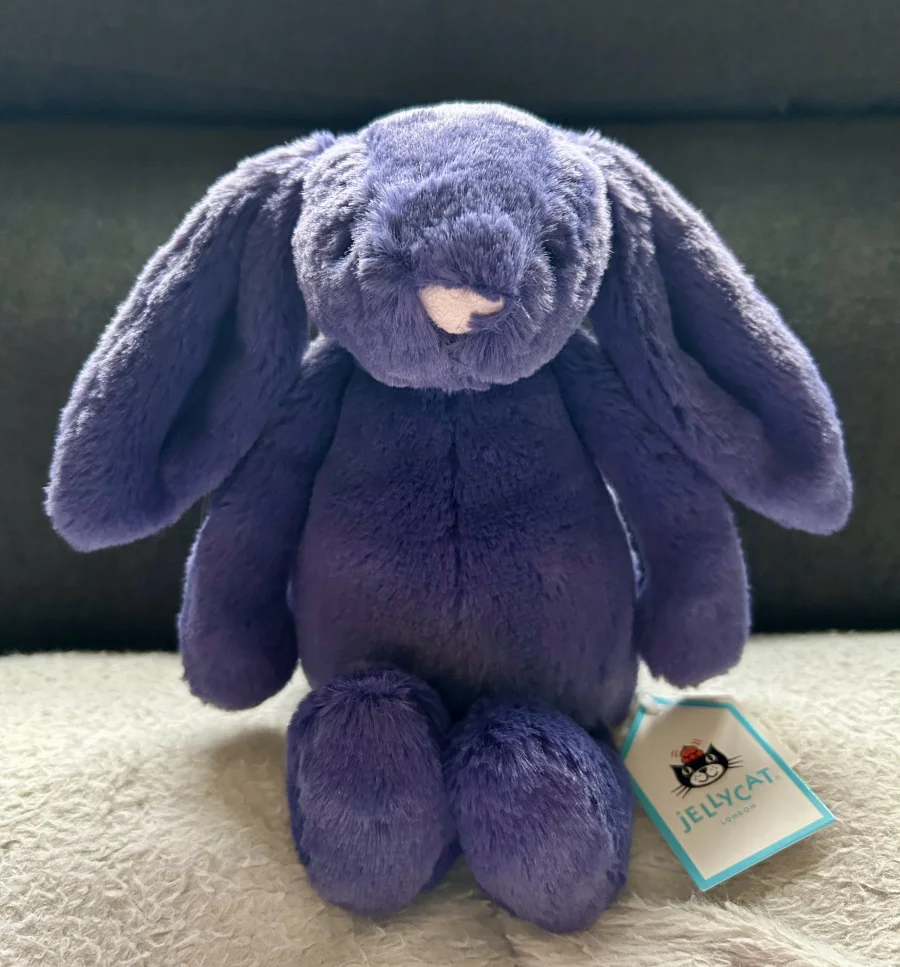 Front - Bashful Saffyre Bunny photo by KatMarBax