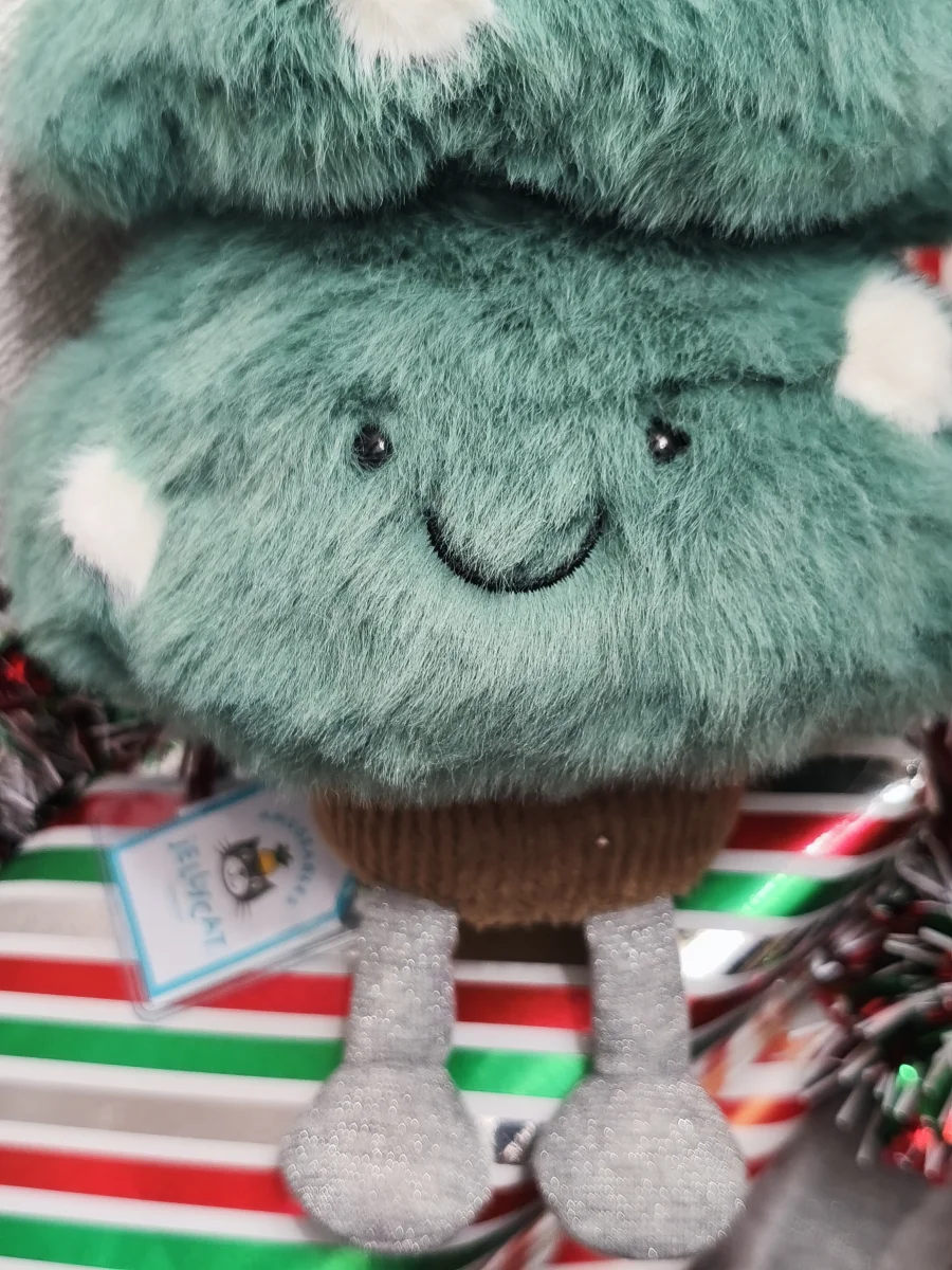 Front - Amuseables Christmas Tree photo by Jelly_0ne