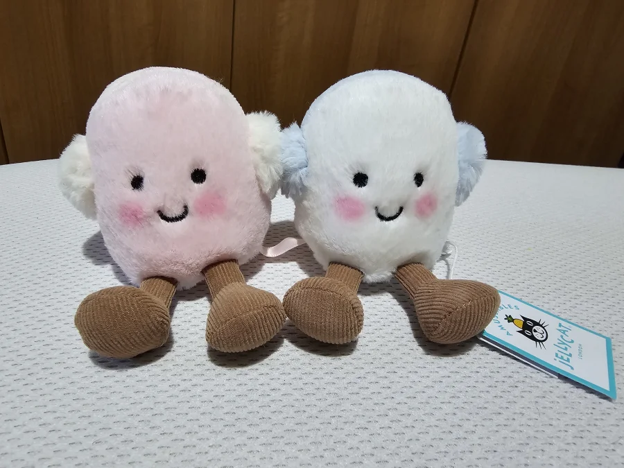 Front - Amuseables Toastie Pink and White Marshmallows photo by Jabbawokky21