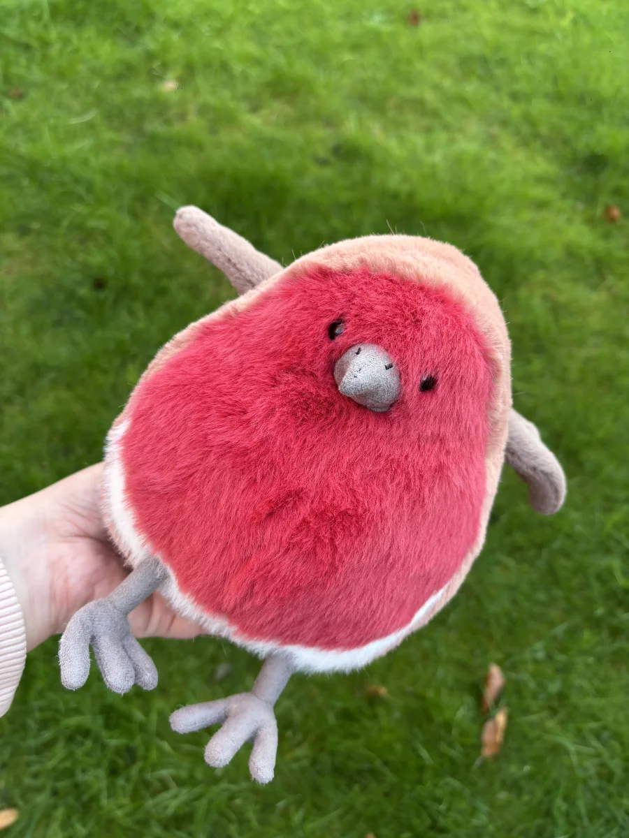 Front - Plum Robin photo by Elsie Loves Jellycats
