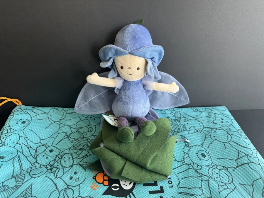 Front - Petalkins Bluebell Flower Fairy photo by hijenna