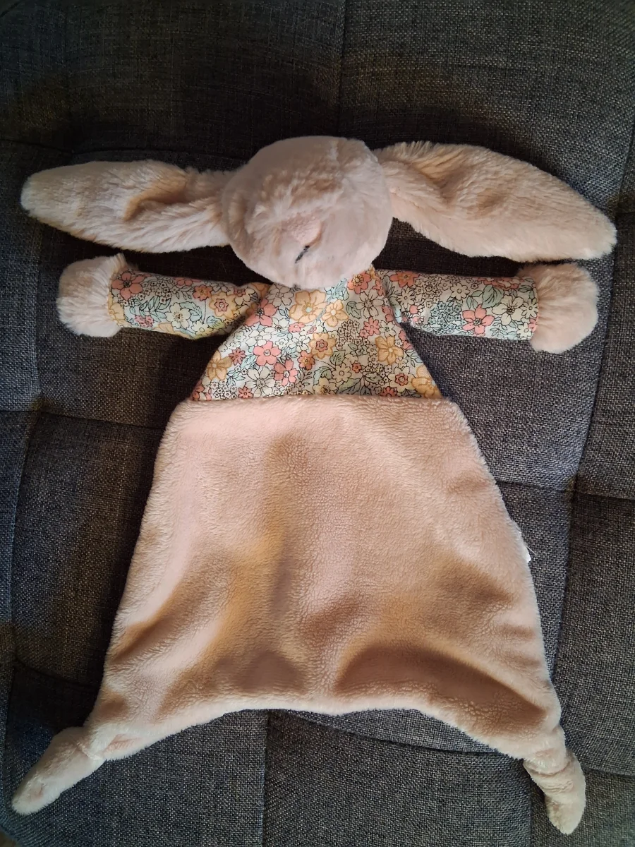 Front - Blossom Bunny Comforter - Blush photo by Hope_Collectablez