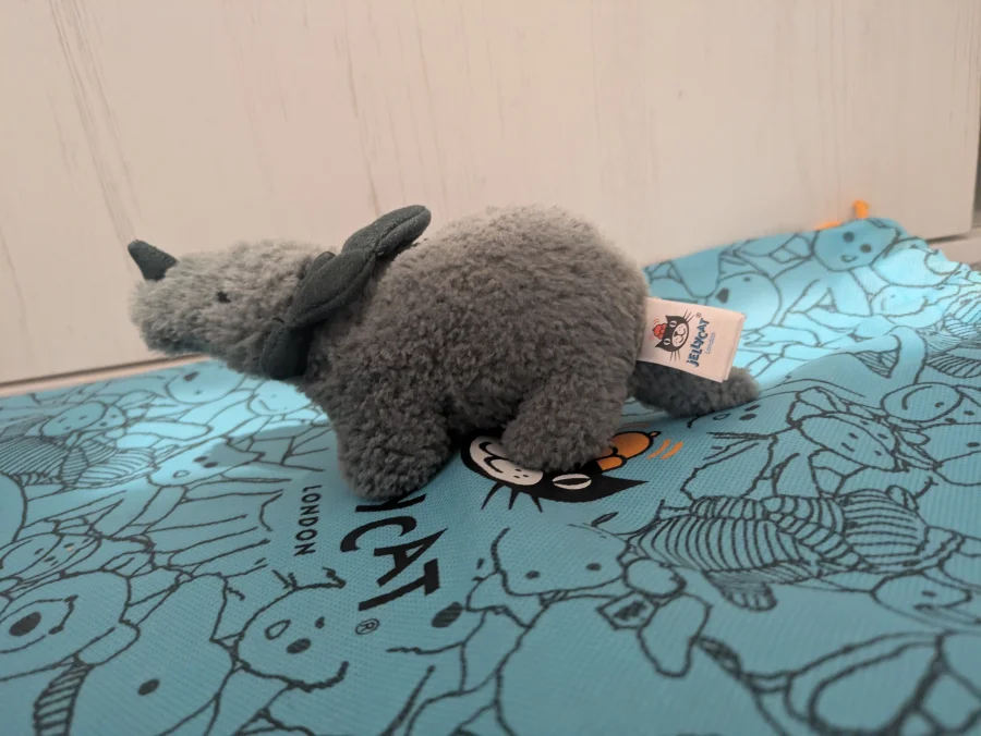 Side - Fossilly Triceratops - Small photo by Weezy15
