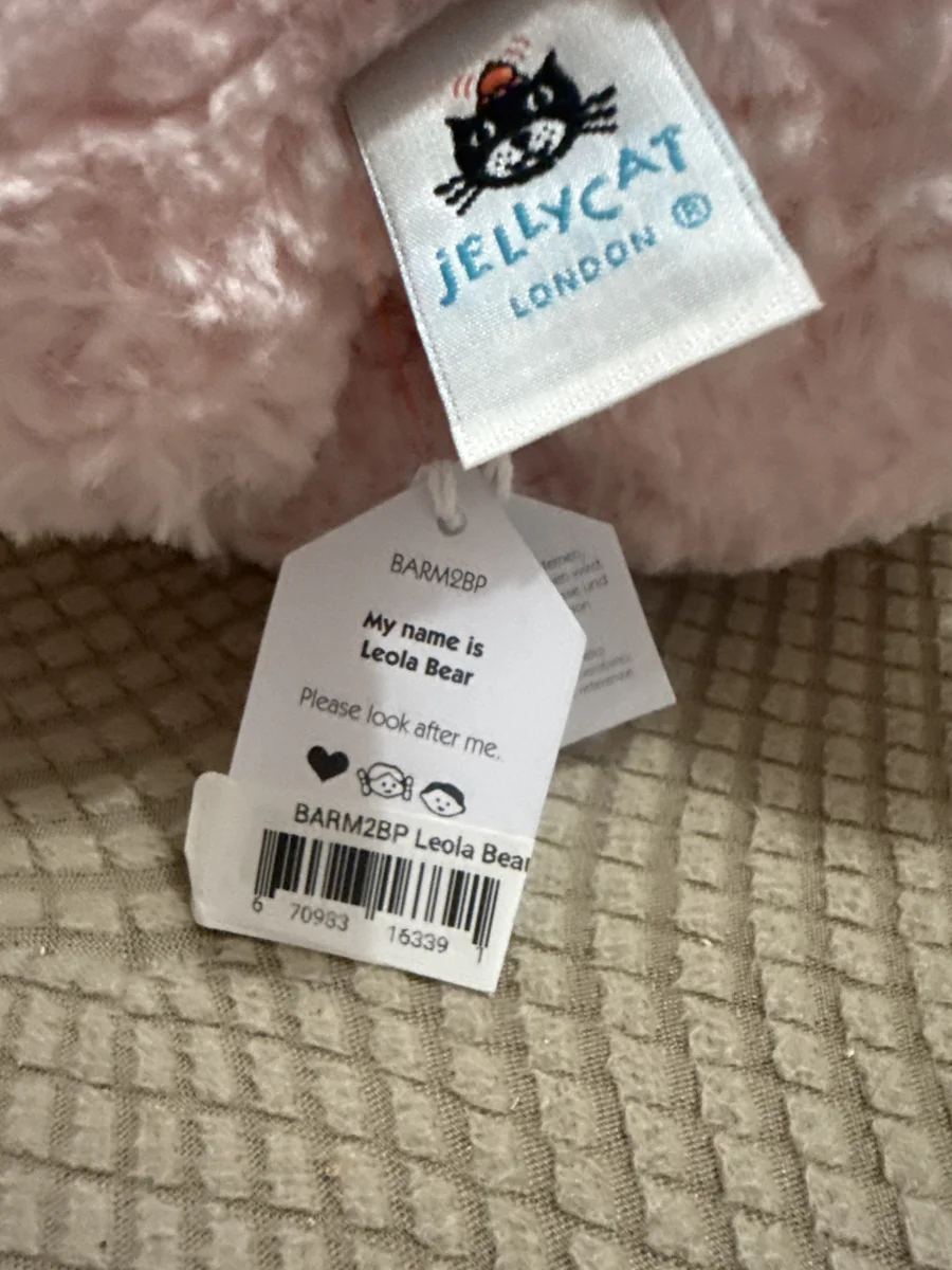 Tag - Leola Bear - Medium photo by Casapage