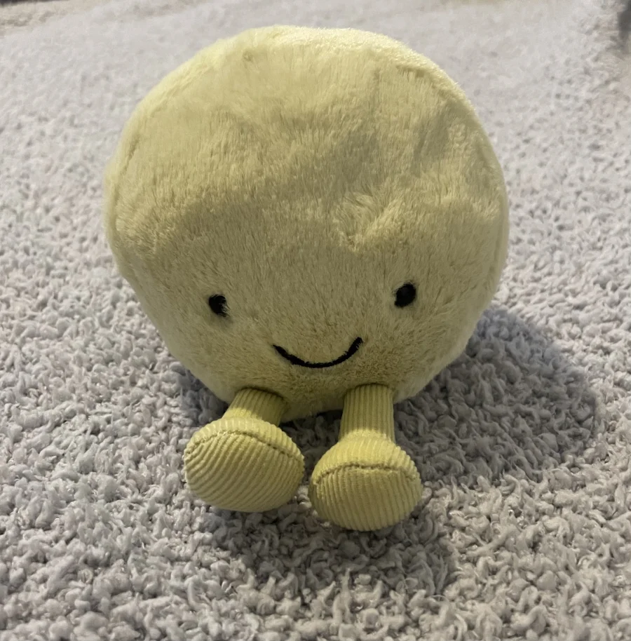 Front - Amuseables Max Macaron photo by rosieposie0223