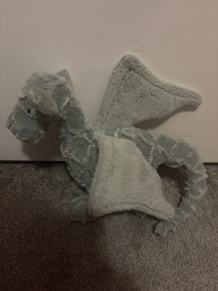 Front - Drake Dragon - Little photo by darcyy12