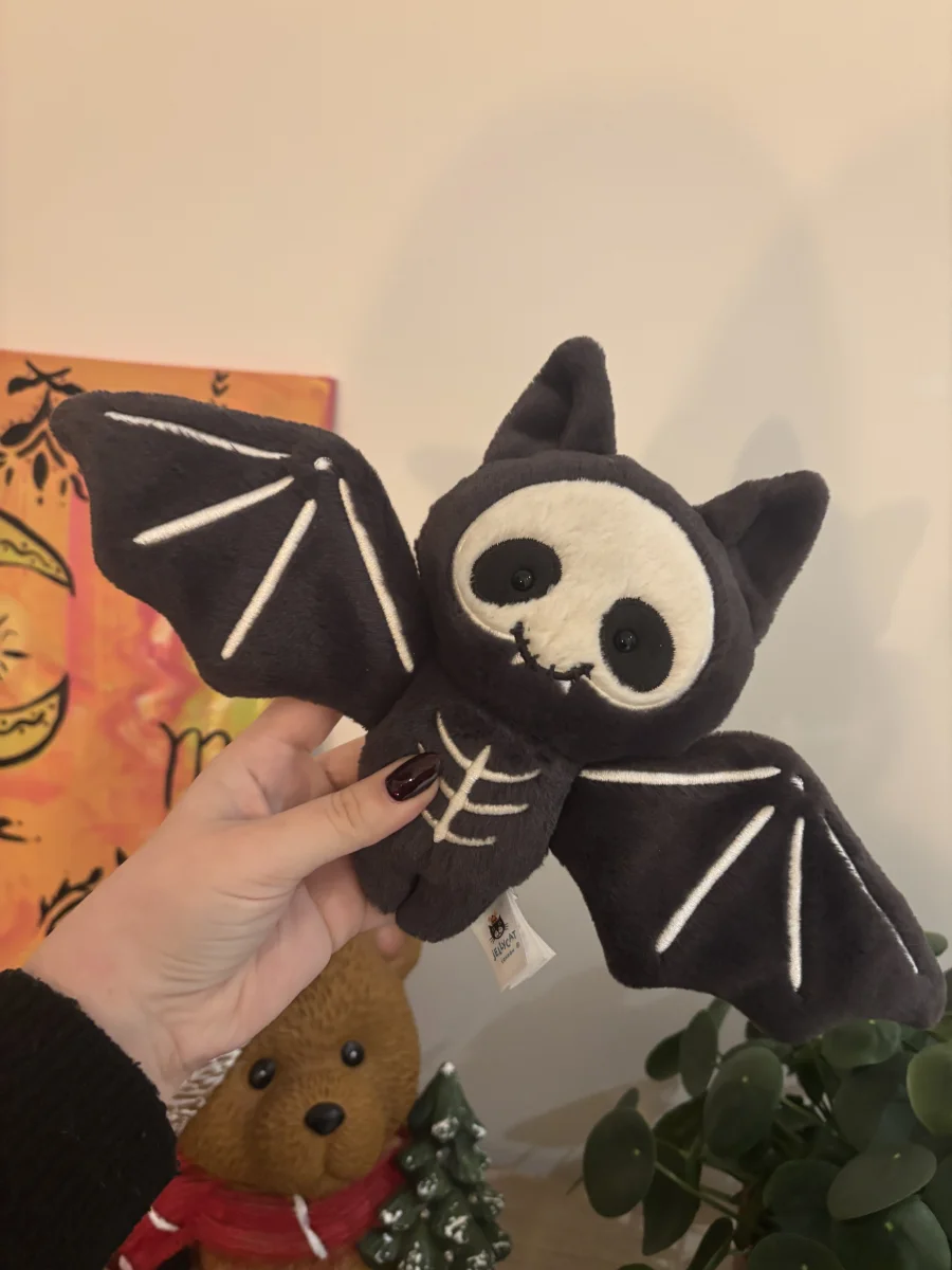 Front - Skelebat Jim photo by the_jelly_jungle