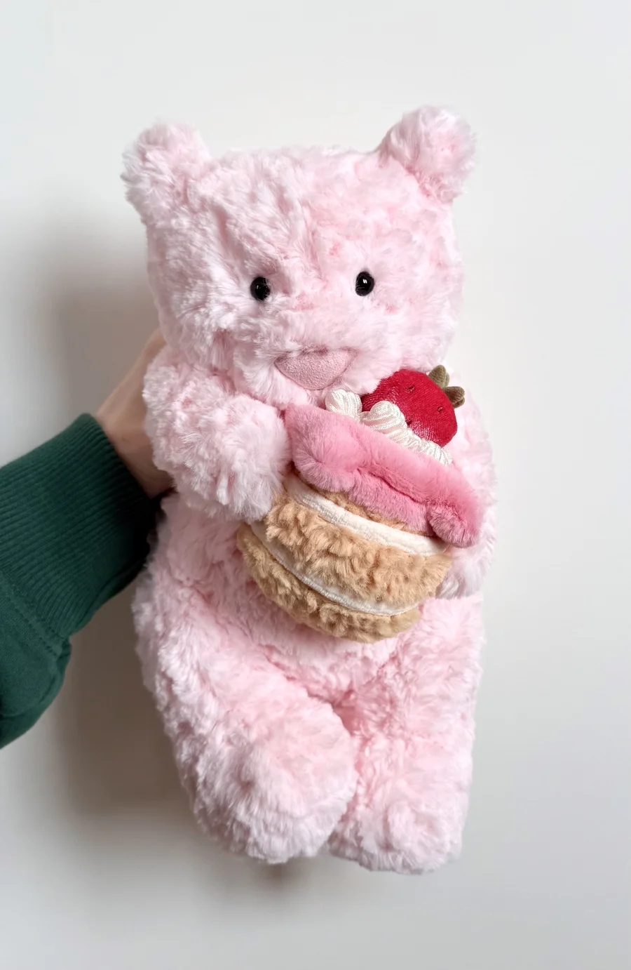 Front - Leola Bear with Strawberry Cake photo by Lottie_Loves_Jellies