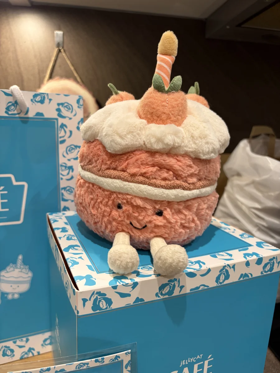 Front - Amuseables Melbie Peach Cake photo by Seni113