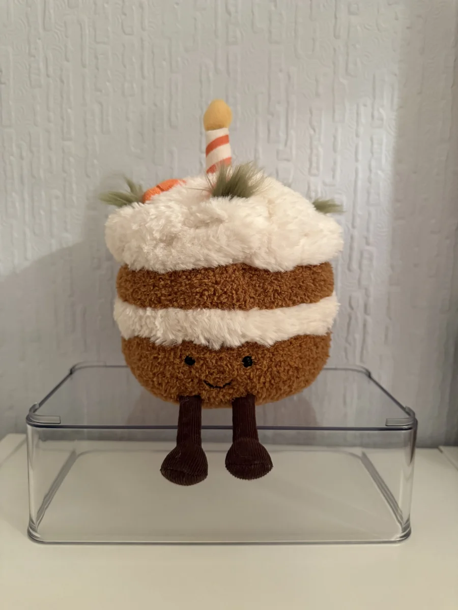 Front - Amuseables Carrot Cake photo by Bethanyxox