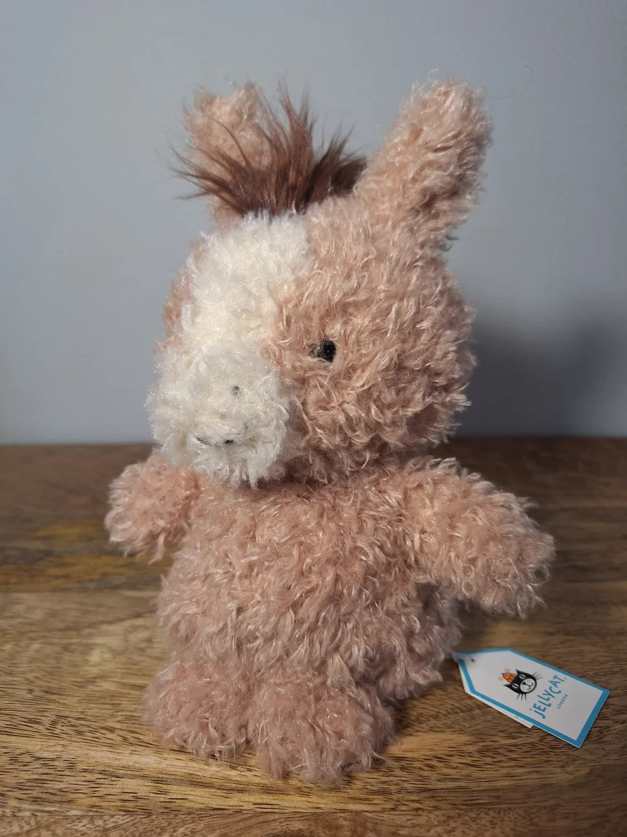 Front - Little Horse photo by Sofie
