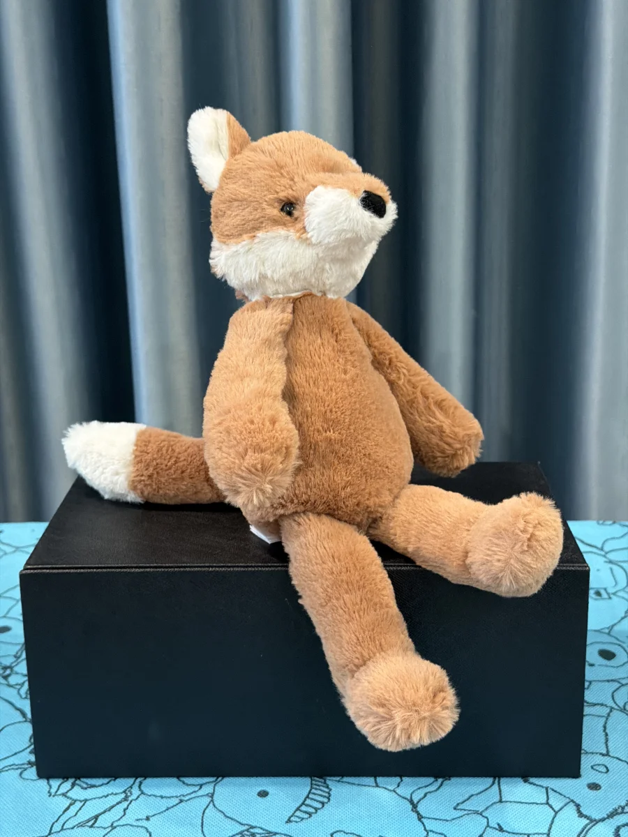 Side - Beckett Fox - Small photo by BunnyBPatt