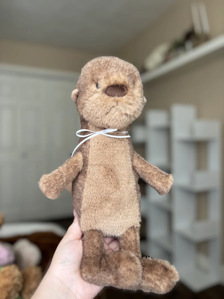 Front - Brooke Otter photo by MaysJellys