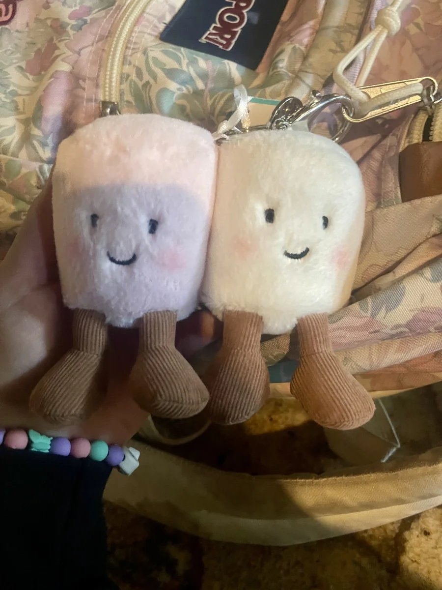 Lifestyle - Amuseables Pair of Marshmallows Bag Charm photo by Jellycatqueen67