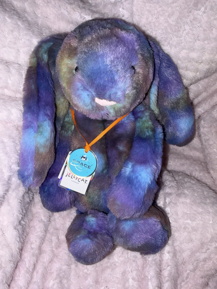 Front - Zodihop Luxe Bunny photo by jenniferskater3