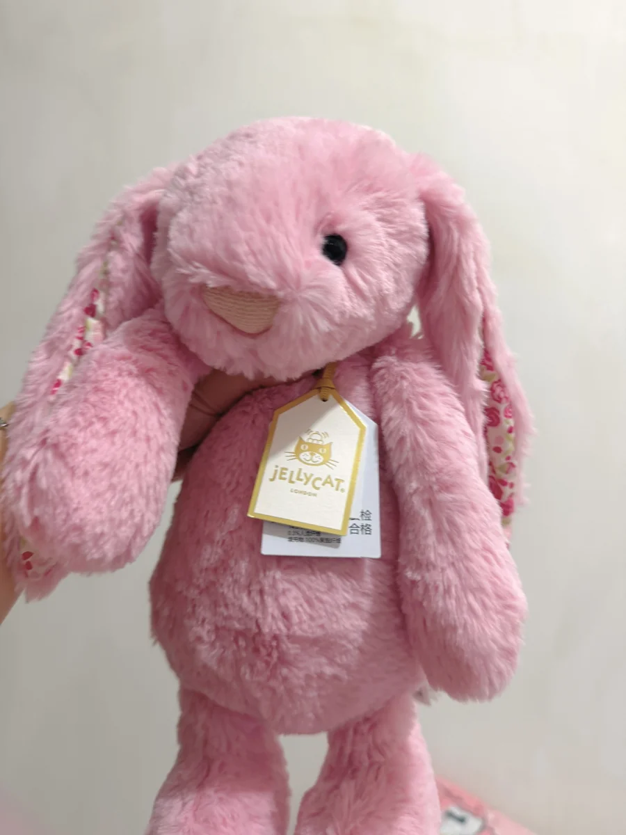 Side - Blushkin Blossom Luxe Bunny photo by Astarieth