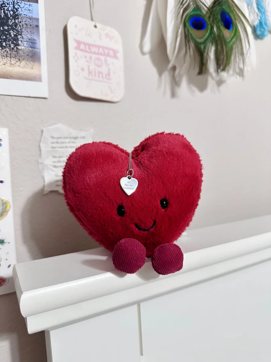 Lifestyle - Amuseables Arlette Heart Macaron photo by kc_plushies