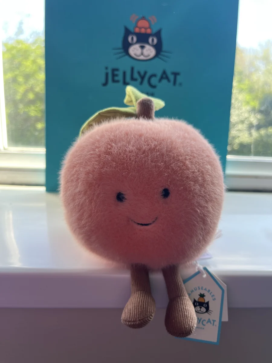 Front - Amuseables Peach photo by jellykitten