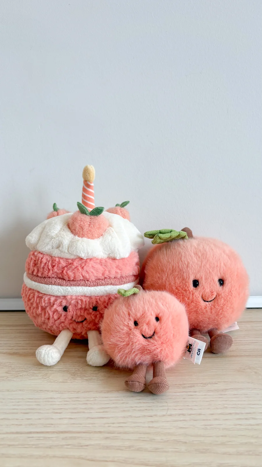 Lifestyle - Amuseables Peach photo by i2uby