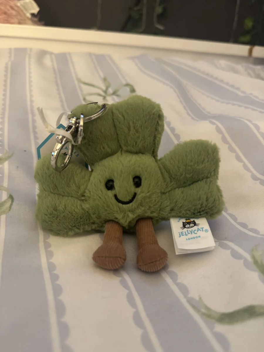 Amuseables Siofra Shamrock Bag Charm Jellycat Photo by kenneslay