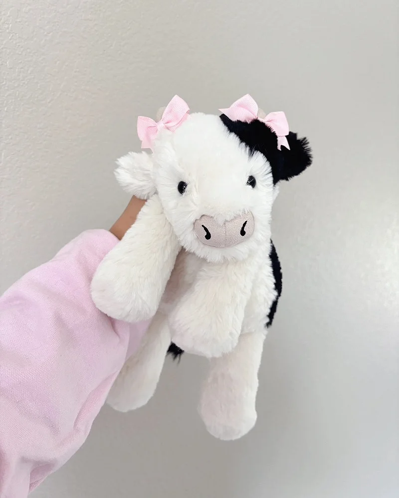 Front - Smudge Cow photo by jelly20