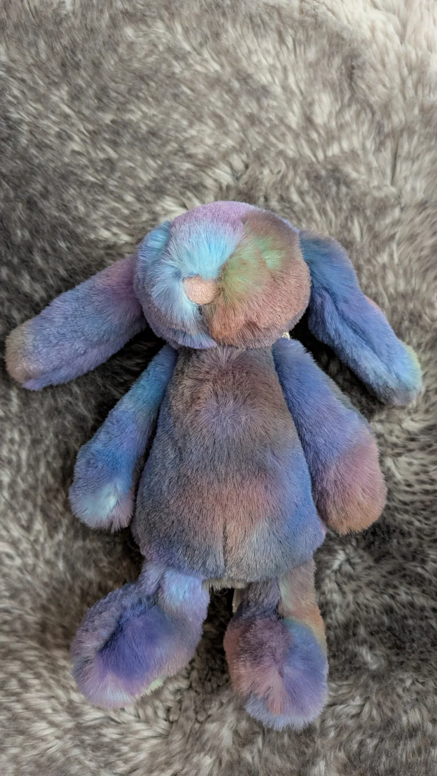 Front - Zodihop Luxe Bunny Bag Charm photo by Iselalexa