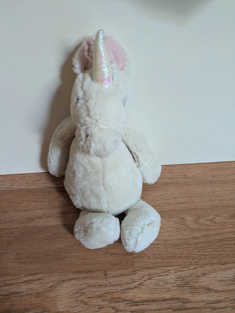 Front - Bashful Unicorn (2015) photo by iwuvbuny7