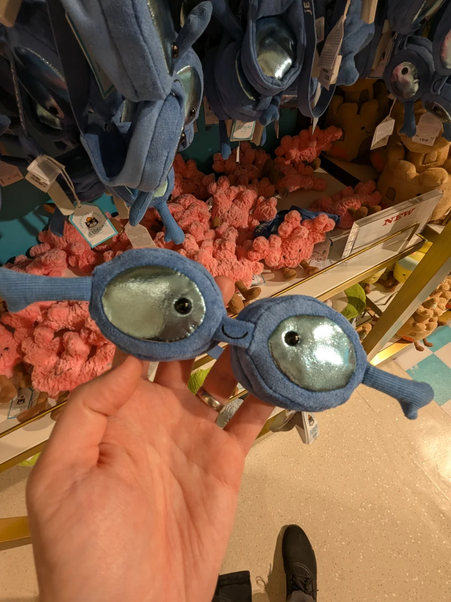Front - Amuseables Sports Swimming Goggles photo by JJ_Sausage